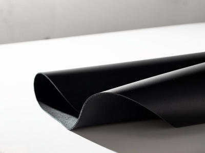 Rèspirant kwi sentetik pou soulye espò: Poukisa atlèt yo oblije chanje